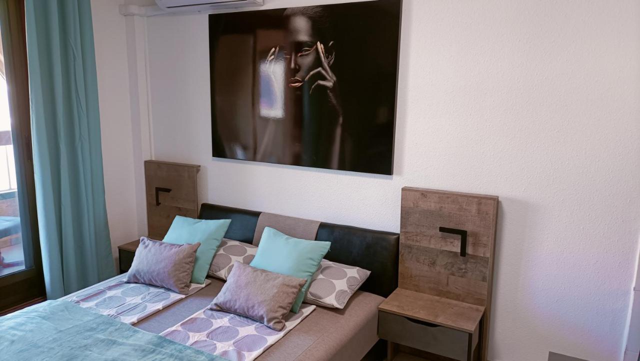 Grace Resident Studio Apartman La Mata  Zewnętrze zdjęcie