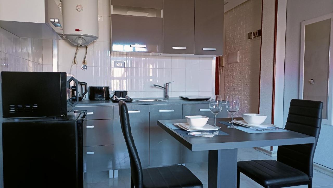 Grace Resident Studio Apartman La Mata  Zewnętrze zdjęcie